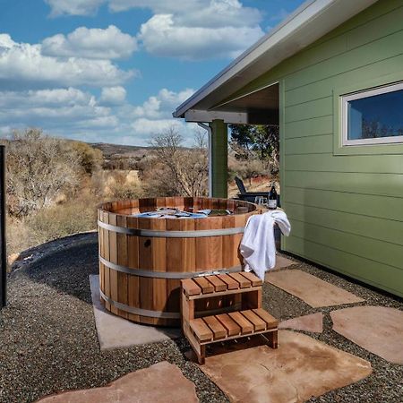 Pitchner Place Creekfront Hot Tub Fire Pit Cornville Exterior foto